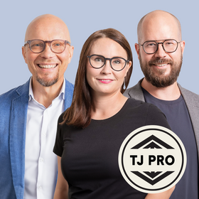 Toimitusjohtaja Pro (TJ PRO) -valmennus kouluttajat Mika Sutinen, Kaisa Stigell ja Antti Haapakorva.